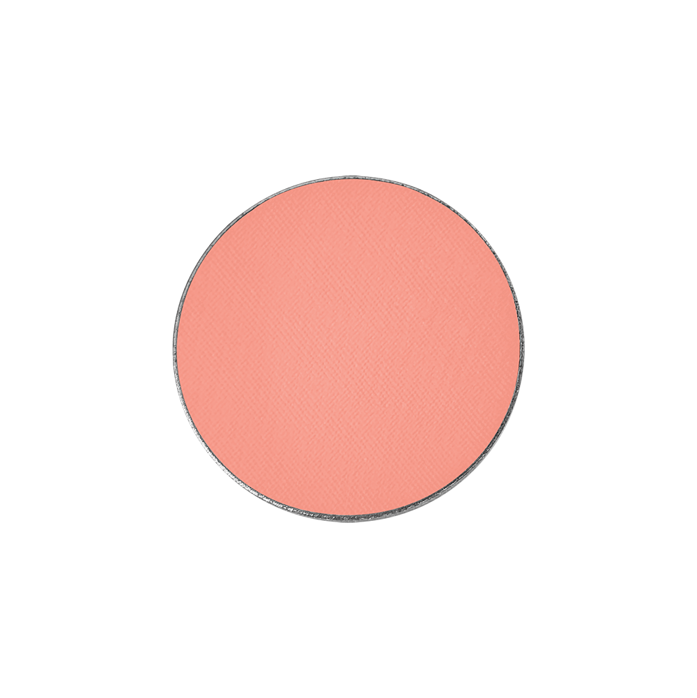 viaGlamour image of a extreme-eyeshadow