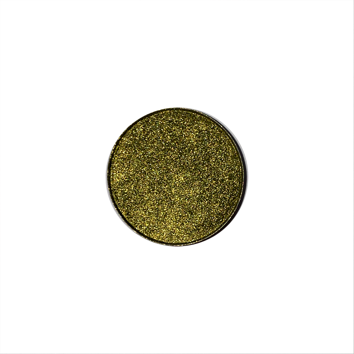 viaGlamour image of a extreme-eyeshadow