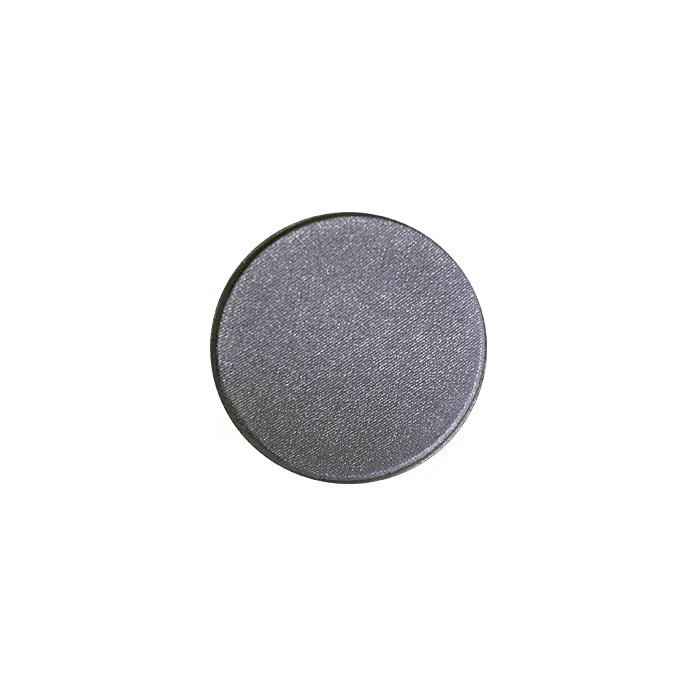 viaGlamour image of a extreme-eyeshadow