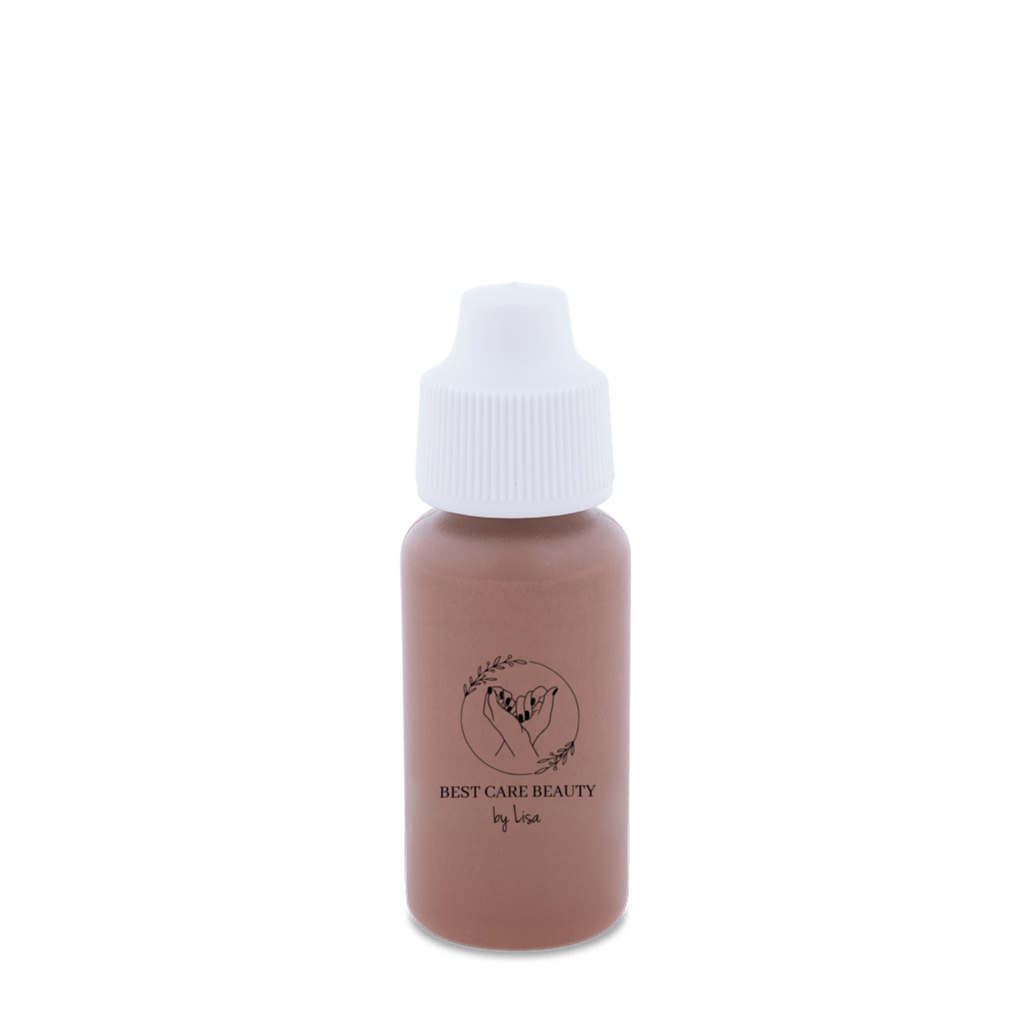 viaGlamour image of a 15ml-foundation