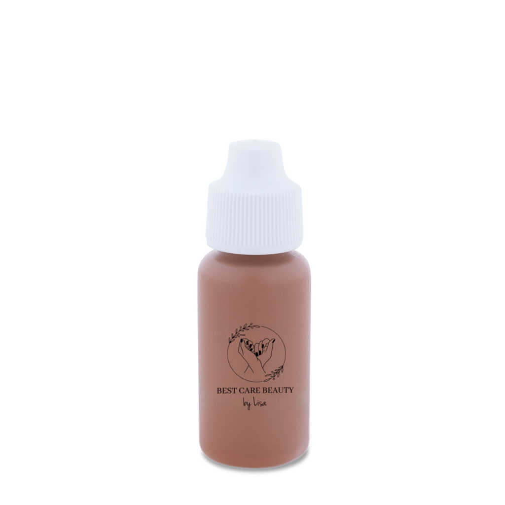 viaGlamour image of a 15ml-foundation