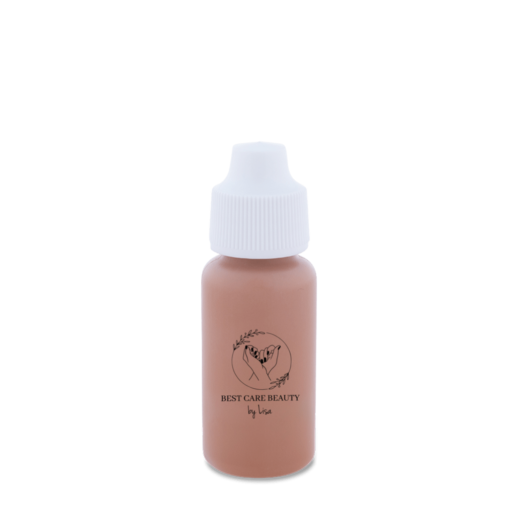 viaGlamour image of a 15ml-foundation