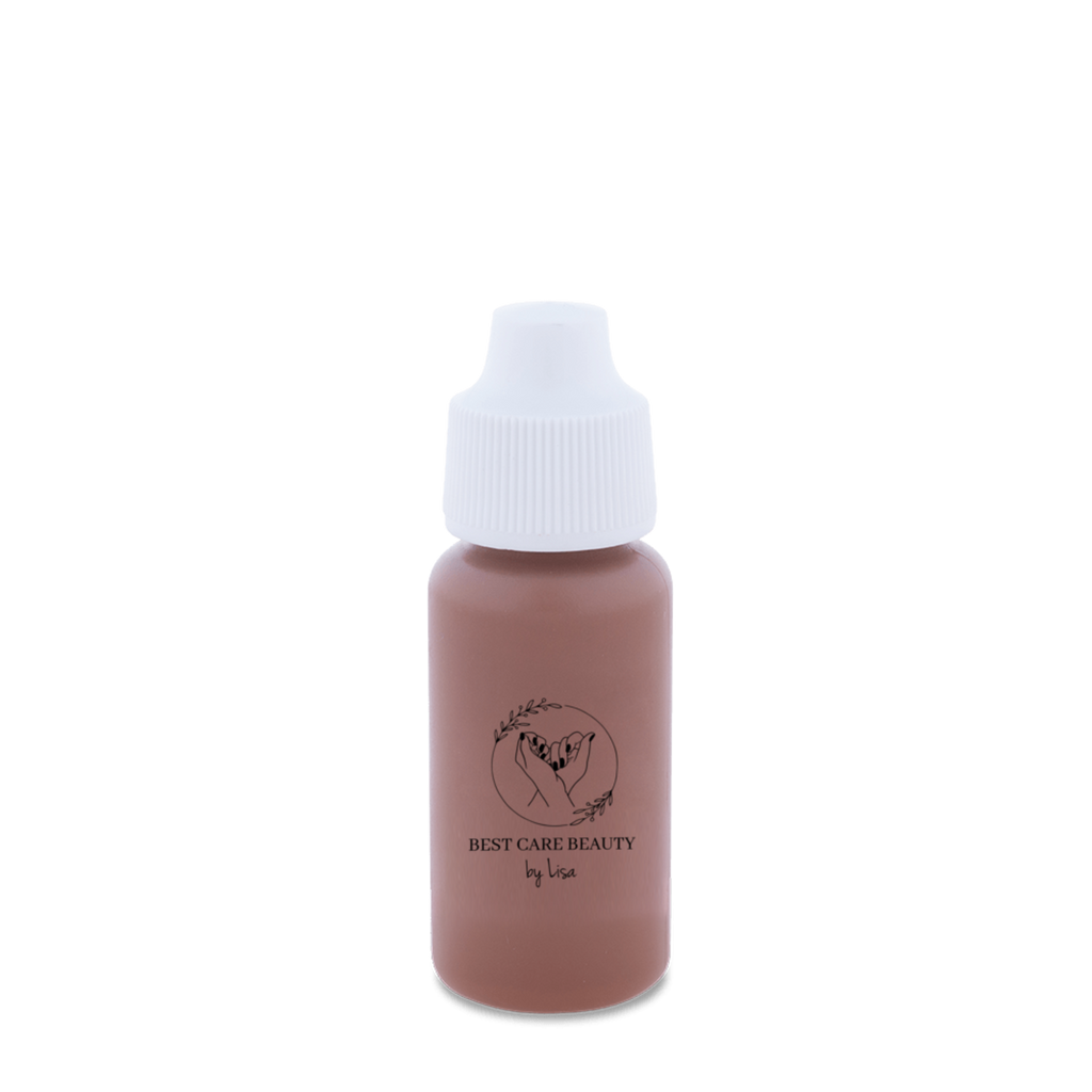 viaGlamour image of a 15ml-foundation